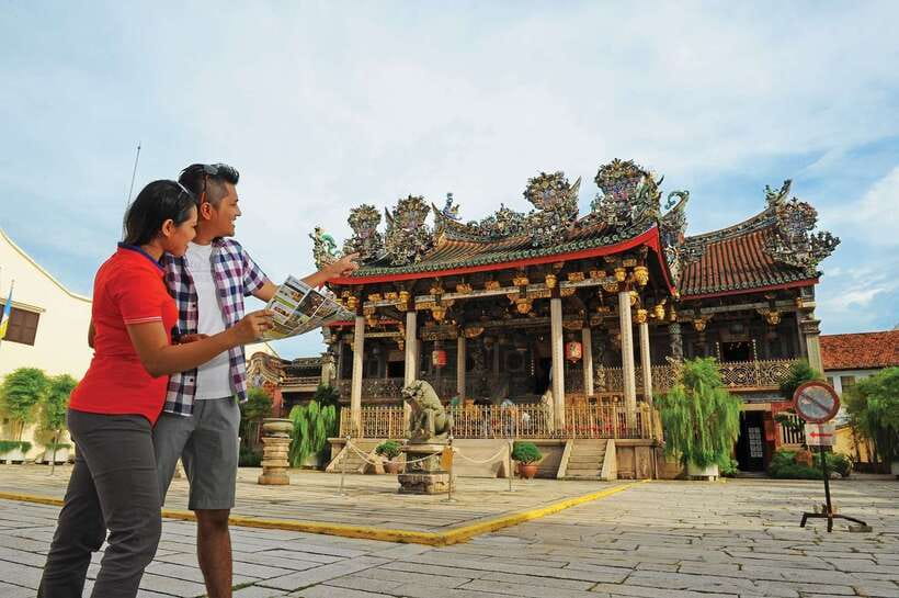 Private Penang City Tour with Kek Lok Si Temple - How good is the guiding?