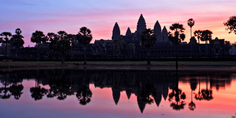 Private Sunrise Angkor Wat Tour - Bayon and its famous stone faces