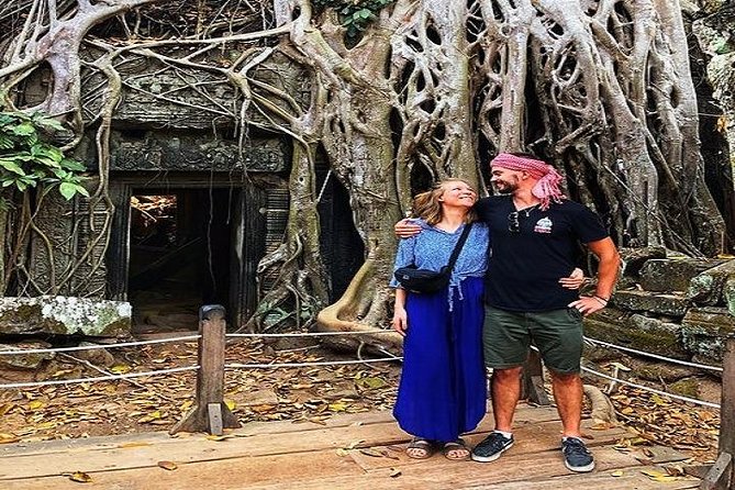 Private sunrise 'small tour' of Angkor Wat with car or van & Guide - Banteay Kdei and the quieter temple mood