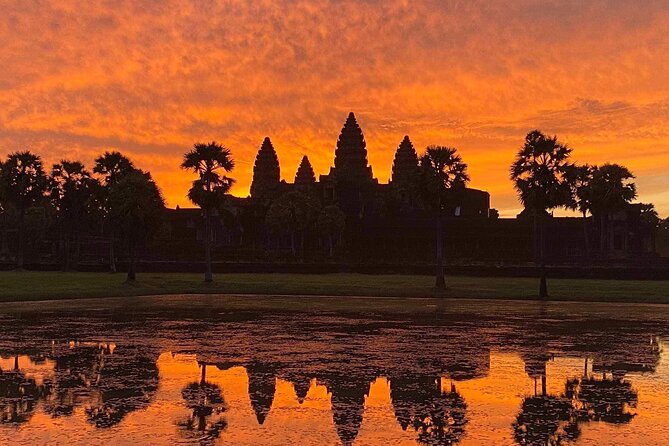 Private sunrise 'small tour' of Angkor Wat with car or van & Guide - Guides, photography, and the human side of the tour