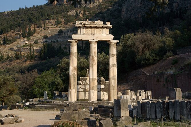 Private Tour Delphi, Village of Arachova, Osios Loukas Monastery - Private transport and the value of an optional guide