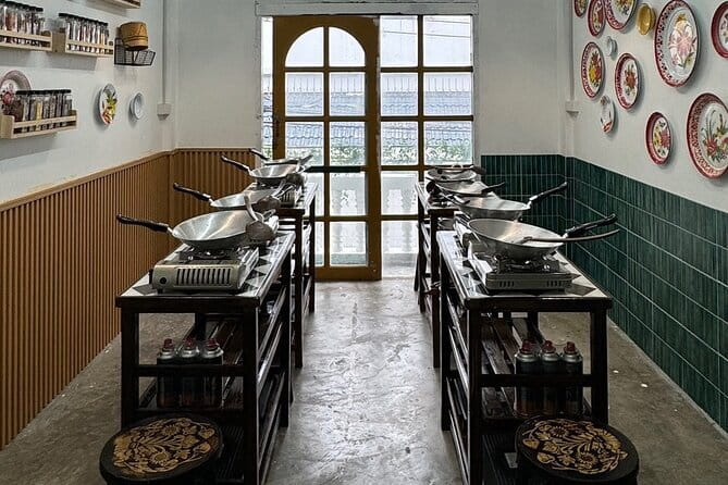Private Tour: Grand Palace,Wat Phra Kaew, Museum&Cooking Class - Starting at 7:30 a.m. in Bangkok
