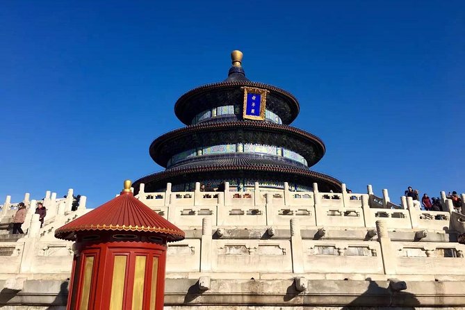Private Tour: Temple of Heaven with Roast Duck and Acrobatic show - Who should book this five-to-six-hour evening