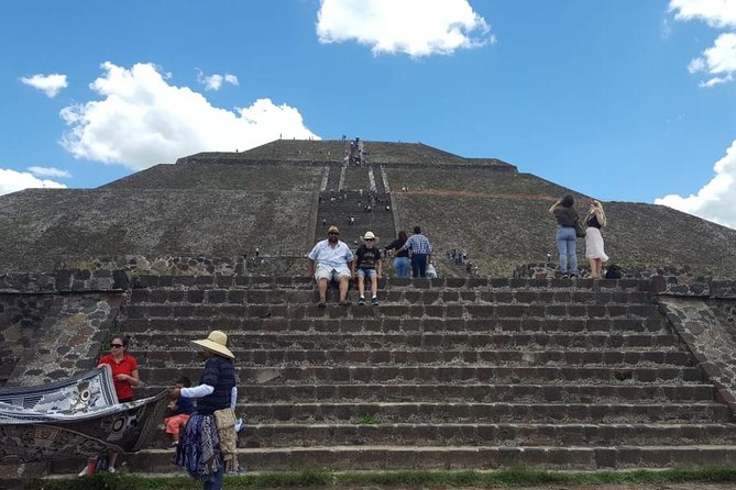 Private Tour: Teotihuacan and Guadalupe Shrine - Teotihuacan: the day’s big payoff