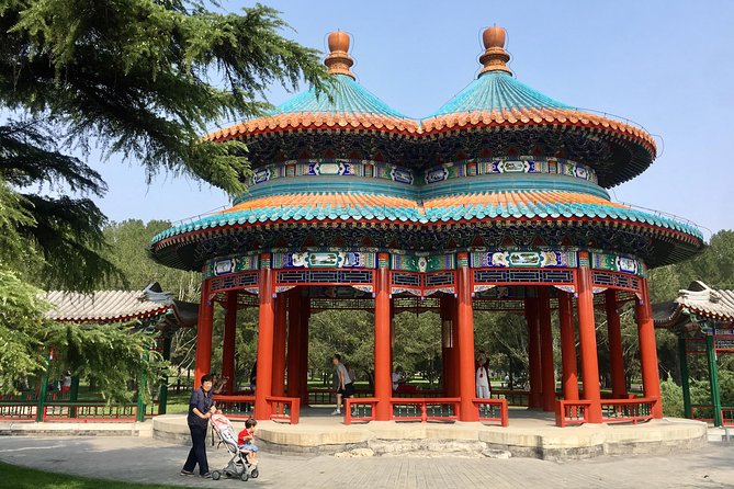 Private Tour to the Temple of Heaven and Tea tasting at the Maliandao Tea city - Visiting Maliandao Tea City after the temple