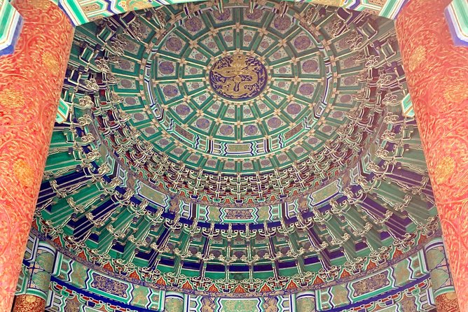 Private Tour to the Temple of Heaven and Tea tasting at the Maliandao Tea city - How Vivie shapes the experience