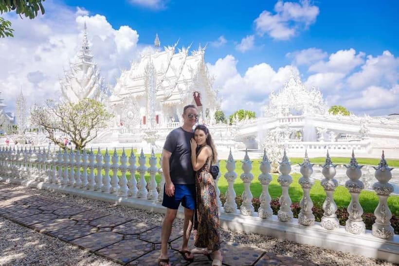Red, Blue, White Temples & Hot Spring Trip from Chiang Mai - Mae Kachan Hot Spring: a brief start