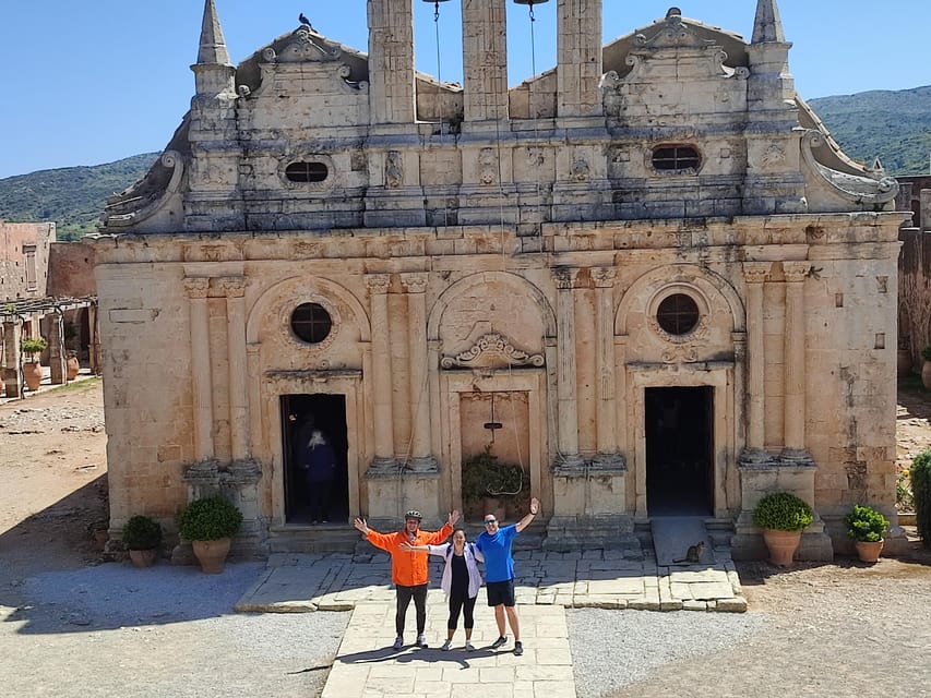 Rethymno: e-Bike tour to Arkadi monastery - The climb toward Arkadi Monastery