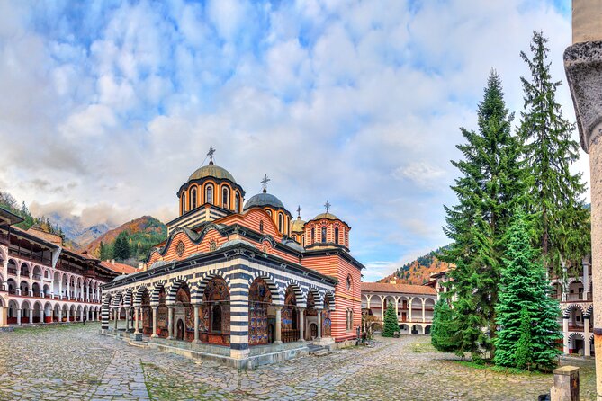 Rila Monastery and Boyana Church Full-Day Tour - The long ride into the Rila Mountains