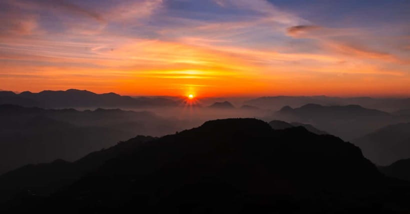 Rishikesh: Kunjapuri Temple Sunrise Trek - Kunjapuri Temple at sunrise