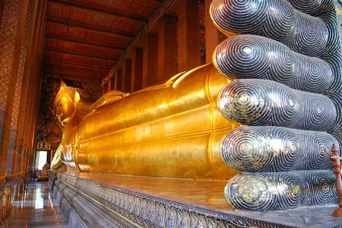 Royal Grand Palace and Bangkok Temples: Half Day Tour - Heat, clothing, walking, and comfort