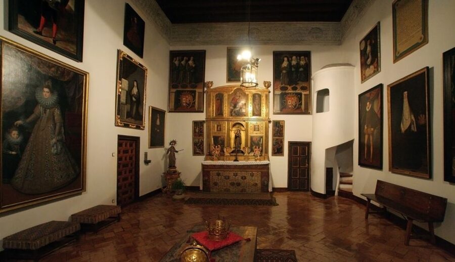 Royal Monastery of the Barefoot nuns: Guided Tour + Tickets - The painted staircase is the architectural highlight