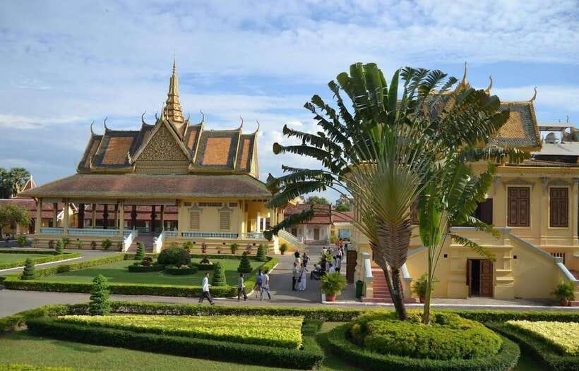 Royal Palace, National Museum & Wat Phnom with Private tour - What This Four-Hour Phnom Penh Tour Is Really For