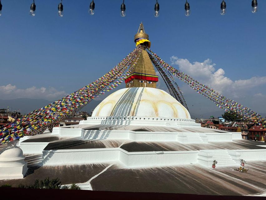 Sacred Pashupatinath: Aarati,Cremation Rites & Boudha Stupa - Guide quality and group size