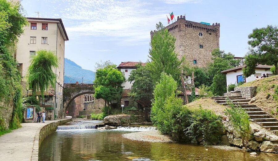 Santander: Picos, Santo Toribio Monastery and Potes Day Tour - Is nine hours too long?