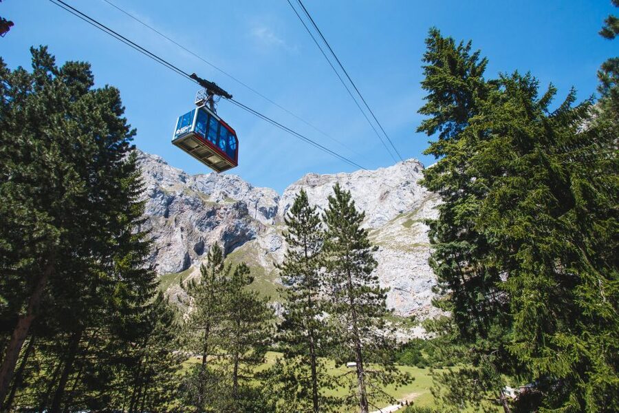 Santander: Picos, Santo Toribio Monastery and Potes Day Tour - What to bring for the mountain day