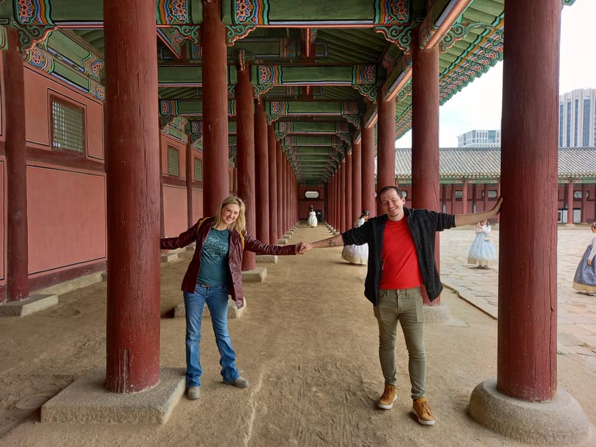 Seoul: 4-Hour Guided Tour to Palace, Bukchon, Jogyesa Temple - The four-hour pace and what is not included