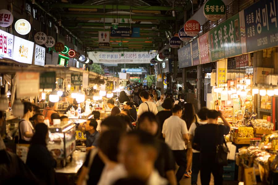 Seoul: Night Bongeunsa Temple Guided Tour - Practical booking advice before you go