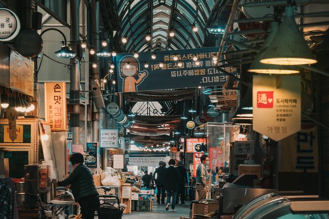 Seoul Night Palace & Market Food Tour with Vehicle - Is $79 a fair price?