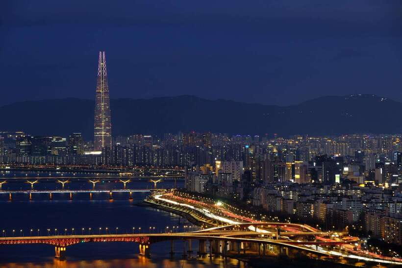 Seoul Sunrise & Sunset Hike + Temple & K-Food Adventure - Why Achasan is a smart choice for a short Seoul hike