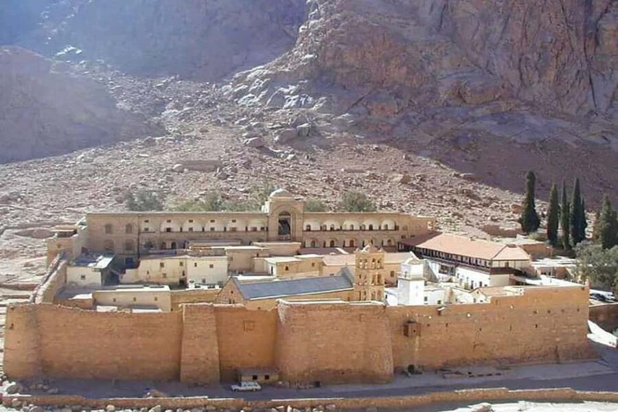 Sharm El Sheikh: Mount Sinai & St. Catherine Monastery Tour - St. Catherine Monastery after the hike