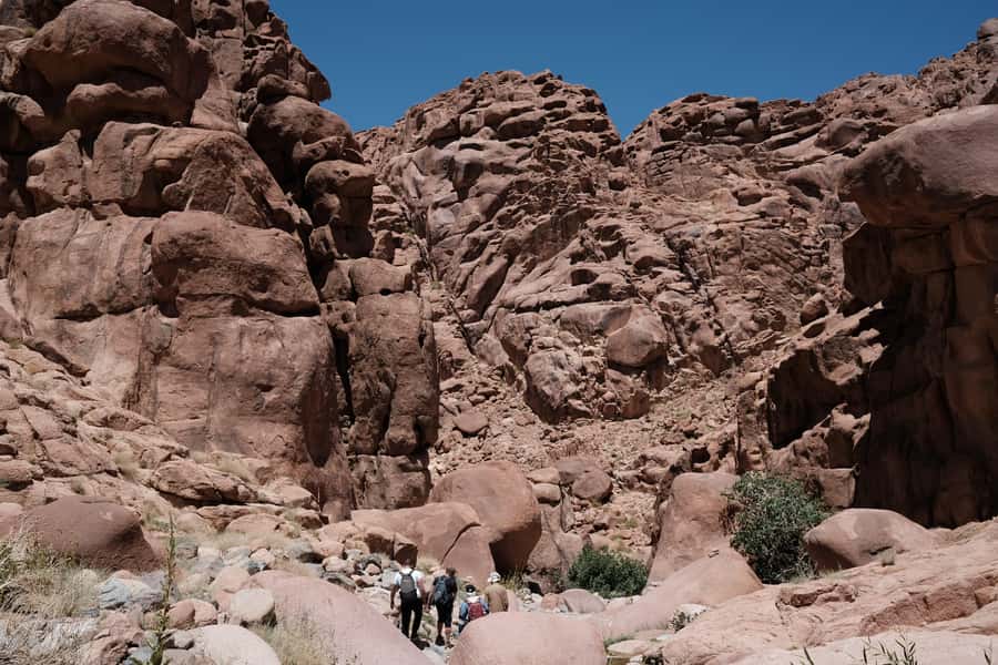 Sharm El Sheikh: Mount Sinai & St. Catherine's Monastery - Descending after the summit