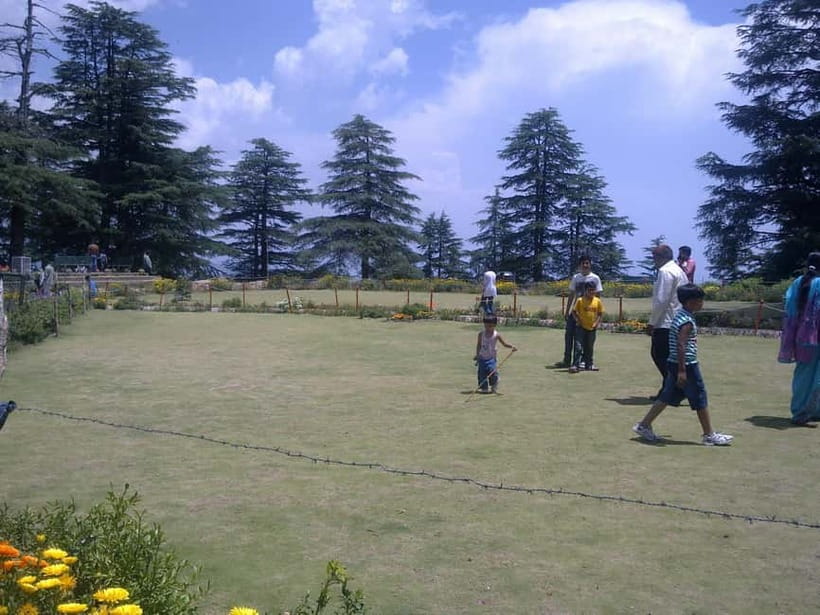 Shimla: Temples Tour with full day Local Driver Guide - Kali Bari Temple closes the temple visits