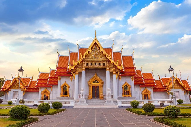Shore Excursion Laem Chabang Port : Grand Palace & Famous Temples - The guide can make or break the experience
