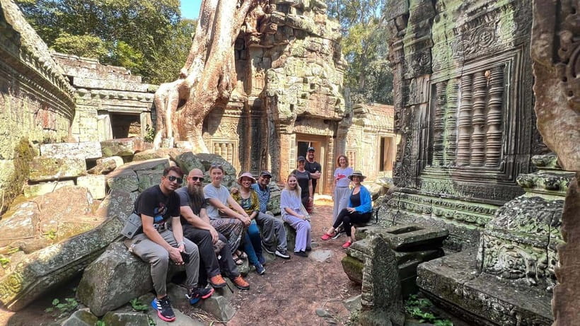 Siem Reap: 2-Day Temple Highlights Sunrise and Sunset Option - Pre Rup and the long road to Banteay Srei