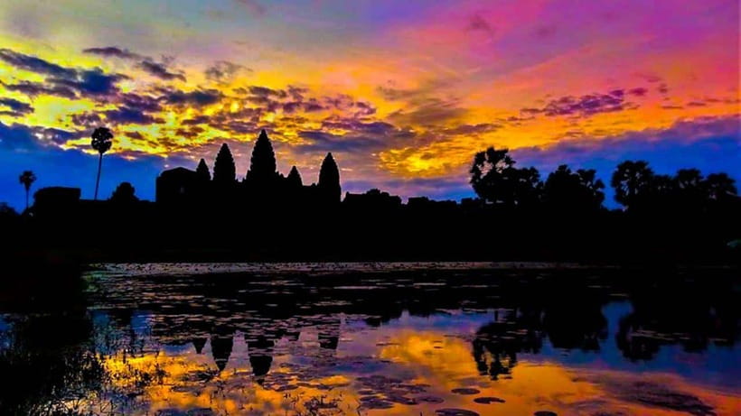 Siem Reap: 2-Days Angkor Wat with Sunrise Small-Group Tour - Neak Pean and Preah Khan in the afternoon