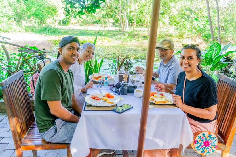 Siem Reap: Angkor Sunrise Jeep Tour / SUV Car Available - Key points to know before booking
