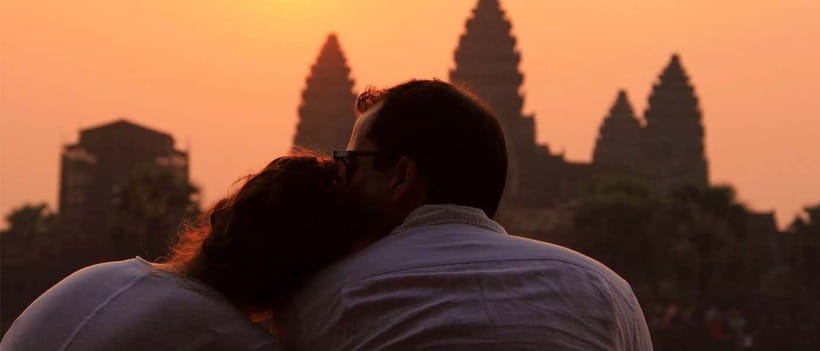 Siem Reap: Angkor Sunrise Jeep Tour / SUV Car Available - Why the jeep changes the Angkor experience