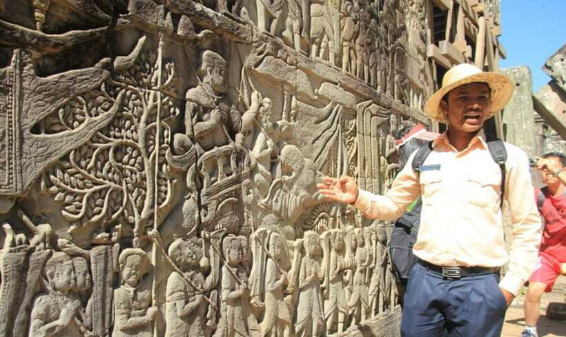 Siem Reap: Angkor Temples Tour - Shared Tours tours guide - Angkor Wat deserves more than a quick photo stop