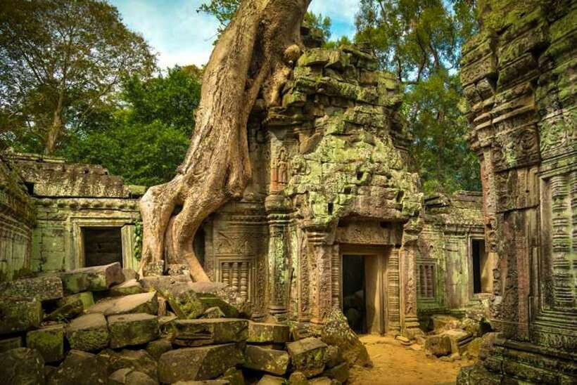 Siem Reap: Angkor Wat 2-Day Tour with Sunrise and Sunset - Day two: the quieter grand circuit