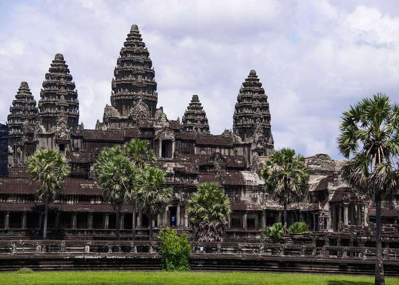 Siem Reap: Angkor Wat Admission Ticket - What to wear and carry