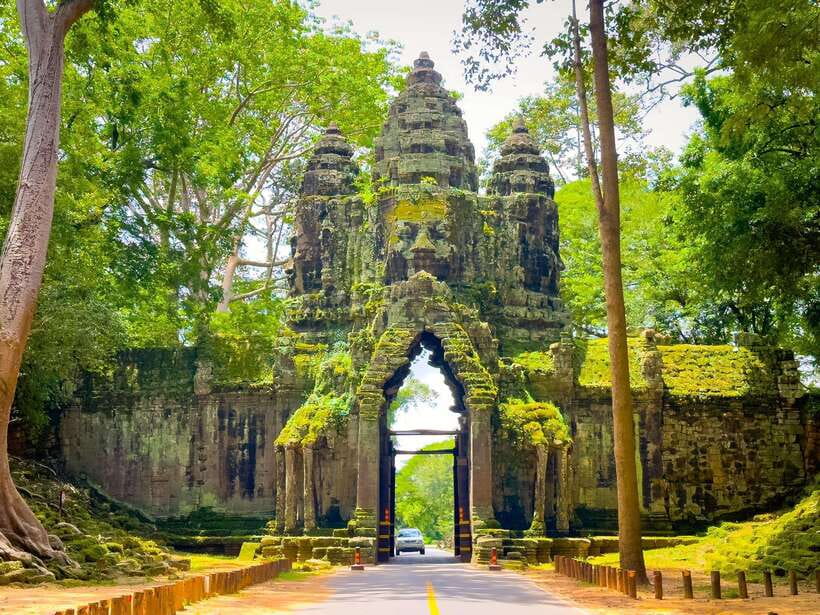 Siem Reap: Angkor Wat, Bayon & Ta Prohm Guided Tour - Why this low-cost temple tour works