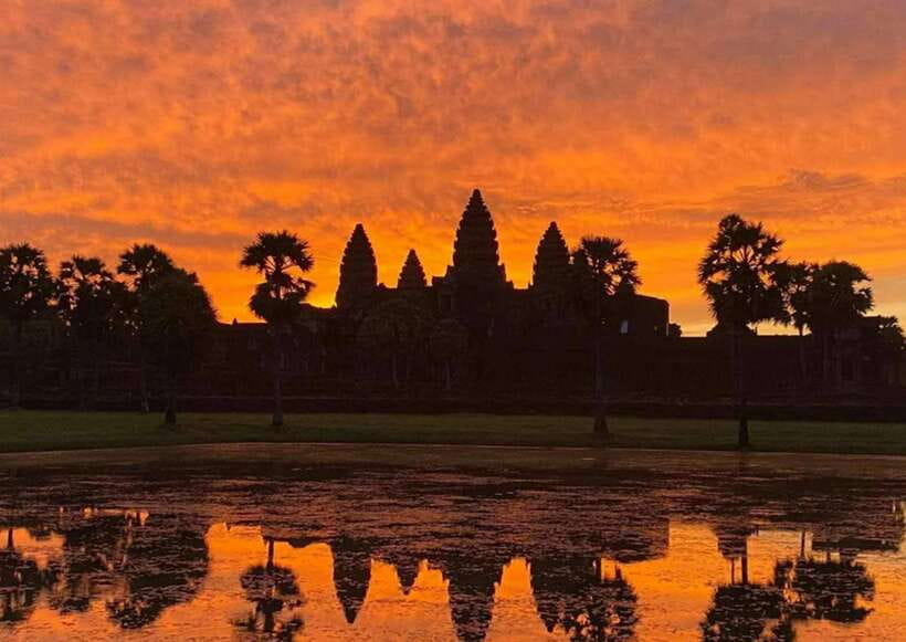 Siem Reap: Angkor Wat Private Tour by Tuk-Tuk - Ta Keo and the change of pace