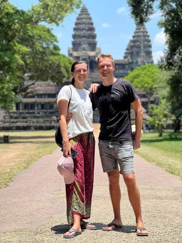 Siem Reap: Angkor Wat Private Tuk-Tuk Tour - Breakfast and a pause before Ta Prohm