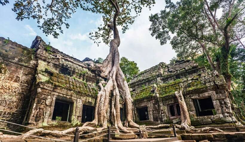 Siem Reap: Angkor Wat: Small-Group Sunrise or Sunset Tour - Banteay Kdei: a quieter temple break