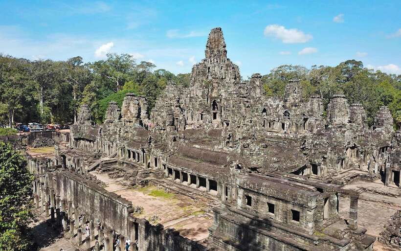 Siem Reap: Angkor Wat: Small-Group Sunrise or Sunset Tour - The little comforts that shape the day