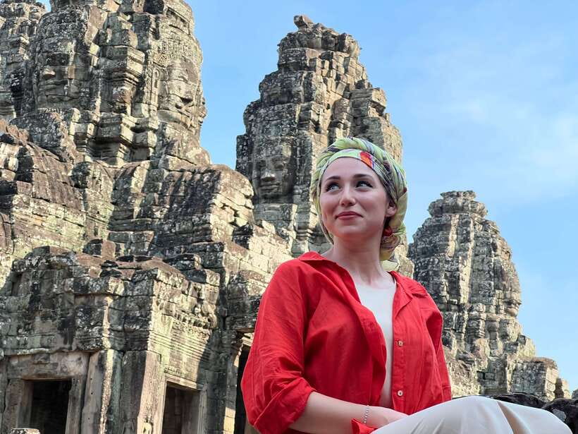 Siem Reap: Angkor Wat Small-Group Sunrise Tour & Breakfast - Ta Prohm and the power of tree roots