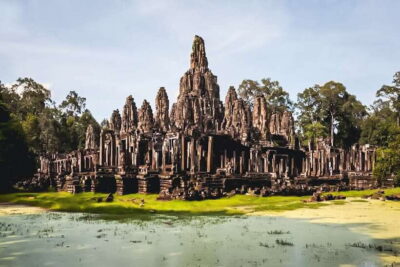 Angkor Wat Sunrise and Full-Day Sightseeing Tour
