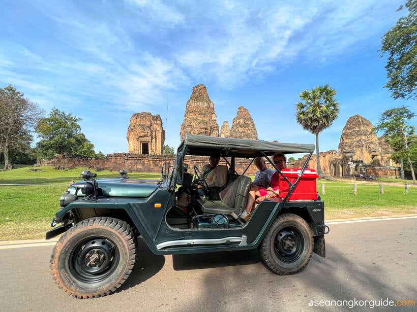 Siem Reap: Angkor Wat Sunrise and Market Tour by Jeep - A Cambodian breakfast, not a hotel buffet