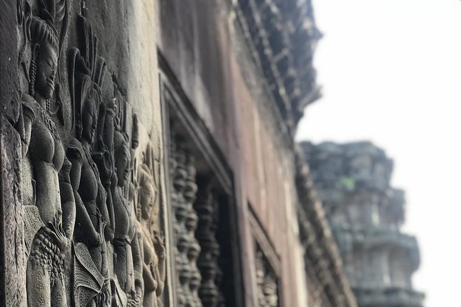 Siem Reap: Angkor Wat Sunrise Explore The Most Iconic Temples - Banteay Kdei, a calmer hour among temple corridors