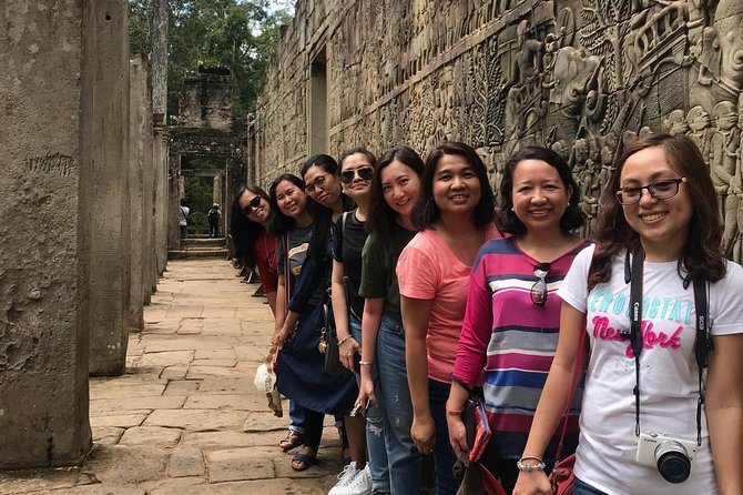 Siem Reap: Angkor Wat Sunrise Explore The Most Iconic Temples - Angkor Thom’s gate and the causeway statues