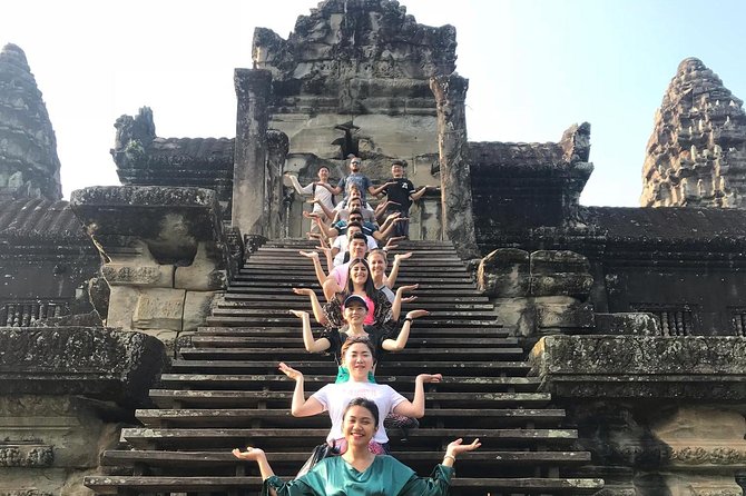 Siem Reap Angkor Wat Sunrise Explore The Most Iconic Temples - The early pickup and ride to Angkor