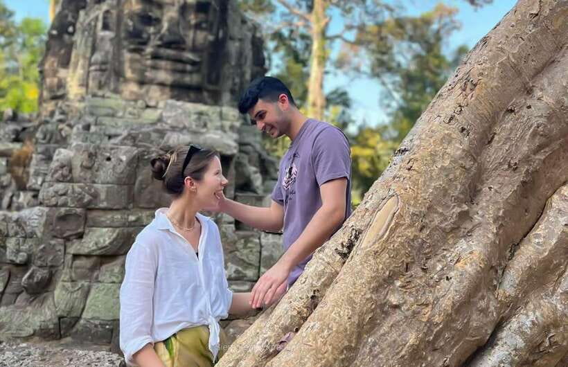 Siem Reap: Angkor Wat Sunrise or Sunset Guided Tour - Sunrise or sunset, and the length of the day