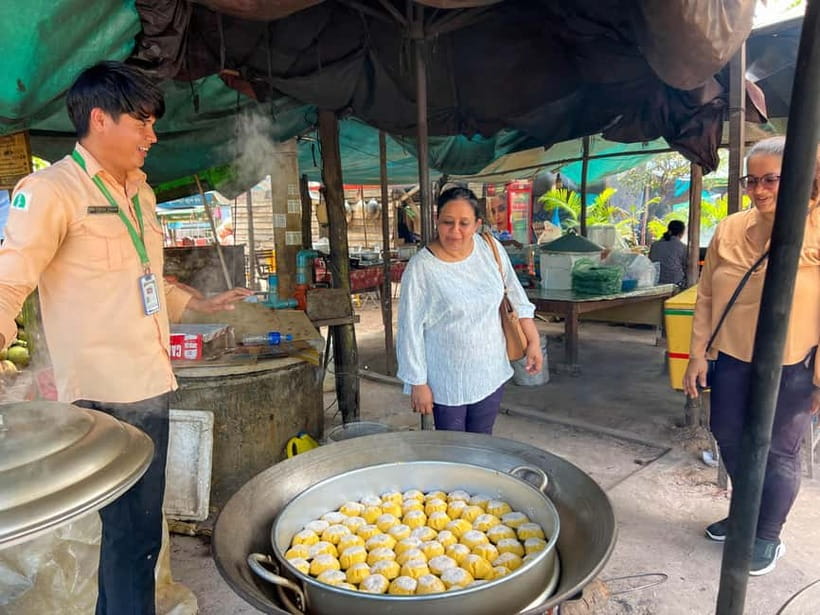 Siem Reap: Angkor Wat Sunrise Small Group tour and Breakfast - Transport, group size, and the day’s rhythm