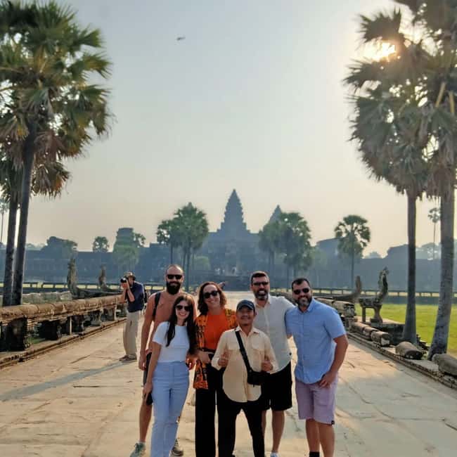 Siem Reap: Angkor Wat Sunrise Tour with Spanish Guide - Cost, tickets, clothing, and what to pack