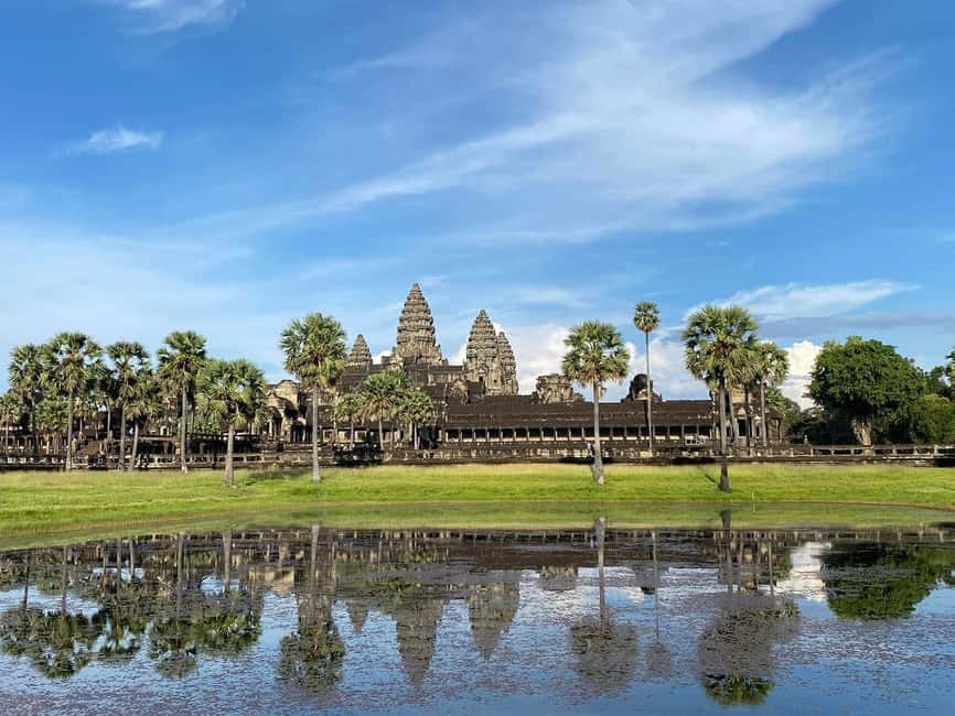 Siem Reap: Angkor Wat Tour with French-Speaking Guide - Ta Prohm delivers the most atmospheric stop